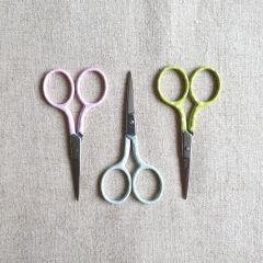 Embroidery Scissors: Pastel Polka Dots | Cutting Tools